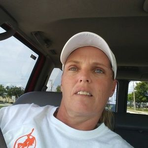 Meet your Posher, Karrie